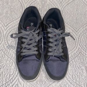 Mens sneakers